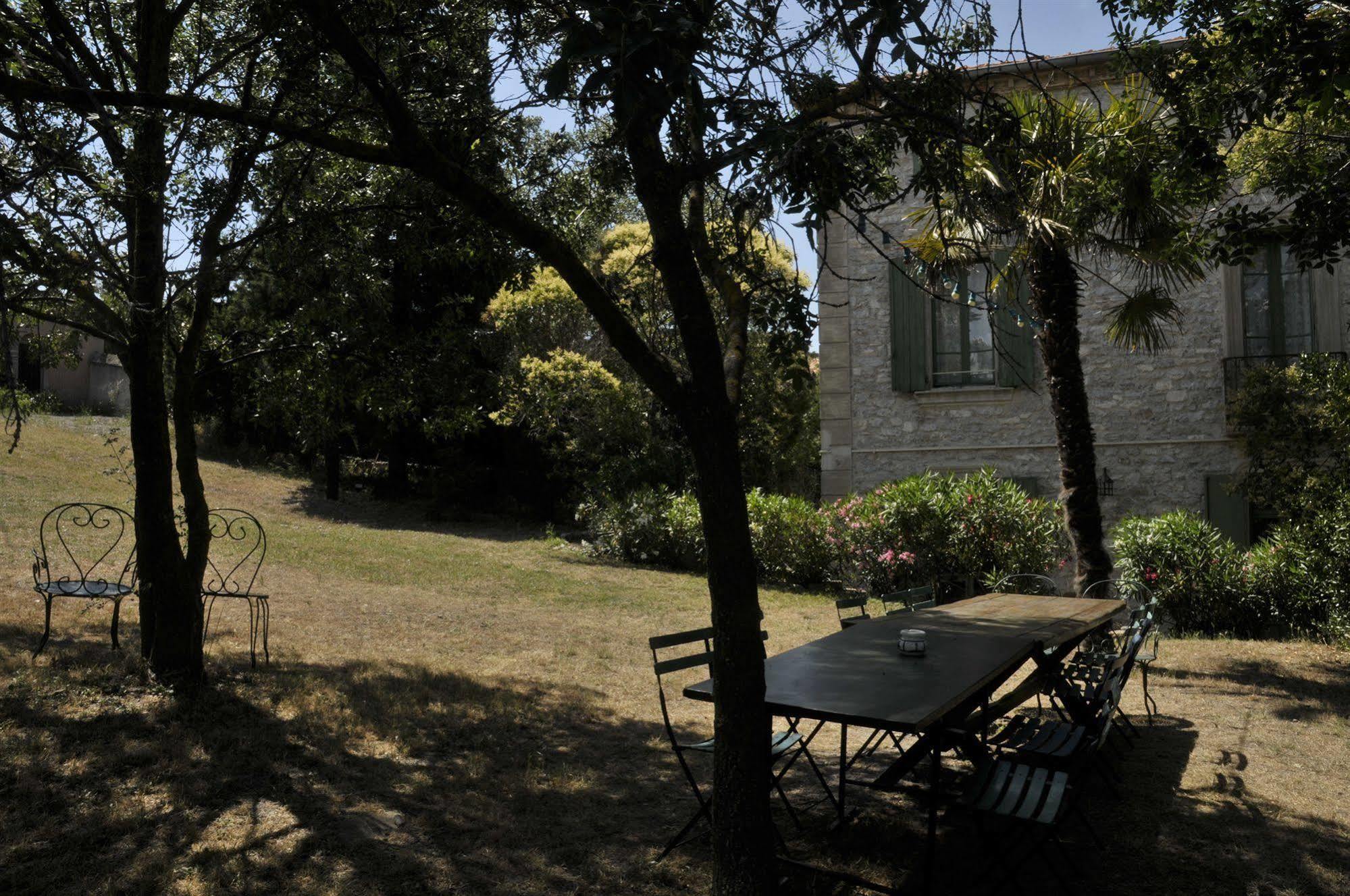 Bed and Breakfast Mas Montluzia à Cascastel-des-Corbières Extérieur photo